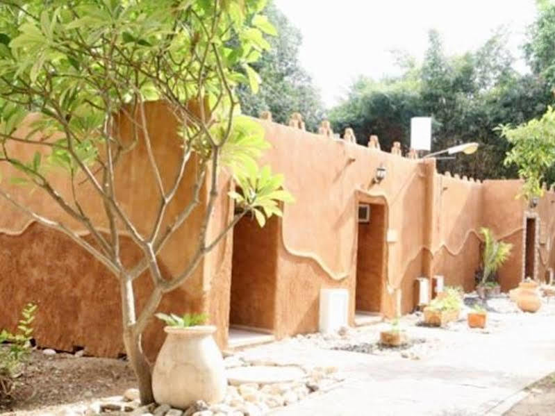 Almog Kibbutz Hotel Exteriör bild